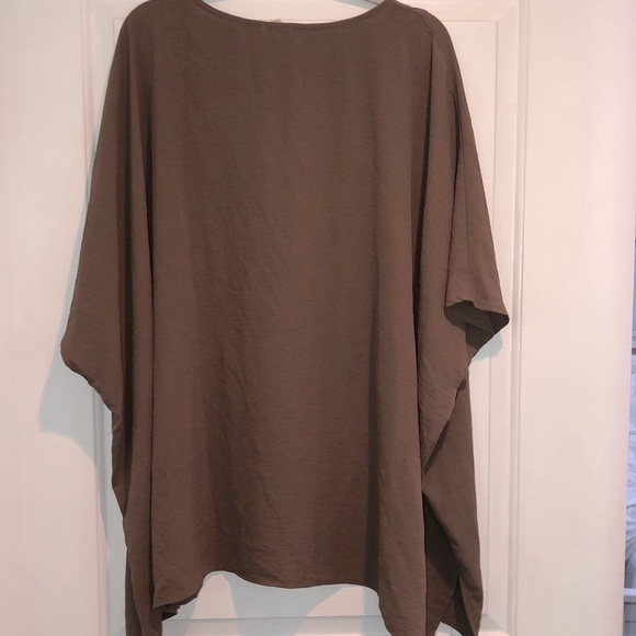 Oddy brown boho floral embroidered flowy top size 1XL/2XL - Picture 8 of 9